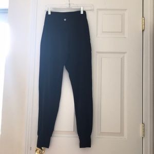 Lululemon Black Align Jogger - size 4